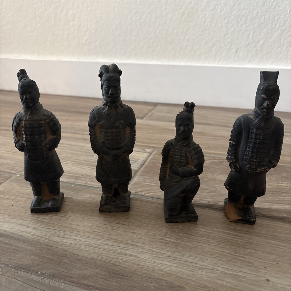 Collectible Chinese Terracotta Clay x4 Warriors Handmade 5" Figurine Set